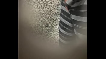 Preview 3 of Xxxxxxxgay - Espiando roludo