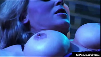 Preview 4 of Dasi Girls Xxx - Smoking Hot Finger Banging Lesbian Milfs Julia Ann &amp_ Lisa Ann Orgasm!