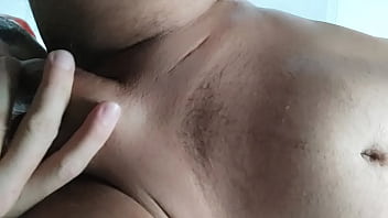 Preview 1 of Panjabi Moti Gand - chupando o cuzinho do gay que s&oacute_ tem um testiculo