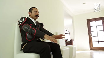 Preview 1 of New Sex Voideo - Amazing sexy milf Phoenix Marie fucks hard bodyguard who works for her