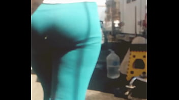 Preview 2 of Sex64 - Culonas en la calle
