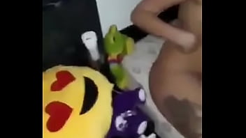 Preview 2 of Shona Rver - Mi tia encuentra a mi primo con putita del barrio