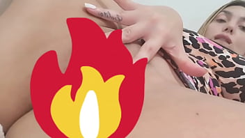 Preview 4 of Porno Grat - wanna see this video go to bolivianamimi