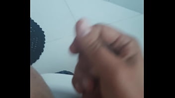 Preview 2 of Maya Devani - Eu gozando