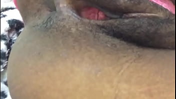 Preview 4 of Real Pussy - Buceta peluda da negra