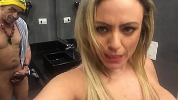 Preview 2 of Big Tits Oil 3gp - Myke Brazil e Ines Ventura making of