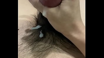 Preview 1 of Guy Strapped - 打手槍給阿姨看