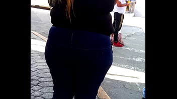 Preview 3 of Video Sex Bali - Culona en la calle