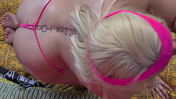 Preview 1 of Titty Pain G123t - RICO Jueputa coger con mucho ACEITE  en el CULO - Little cake69 -