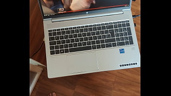 Preview 1 of Xxxxn Hb - Love to whatch porn