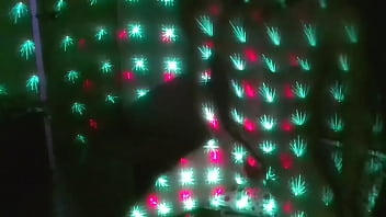 Preview 4 of Indinbp - hombre extraa&ntilde_o desnudo