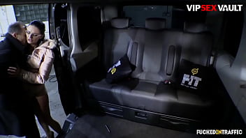 Preview 2 of Xxx Pules Gars Video - FUCKED IN TRAFFIC - #Any Maax - Czech MILF Babe Fucks With Uber Driver On A Car Garage