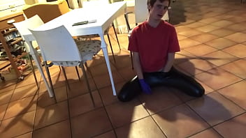 Preview 1 of Pakistany Hd Sex Video - Ich liebe die Lederhose und Sex Spielzeug