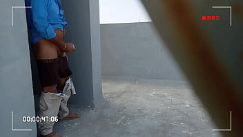 Preview 3 of Wife Jppanese - चोरी चोरी लड़का कैसे मुथ मार रहा है मैंने वीडियो रिकॉर्ड कर लिया नहीं तो कोई जान नहीं पाता