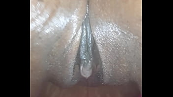 Preview 3 of Tuoi96 Com - Wet when the molly kicks in