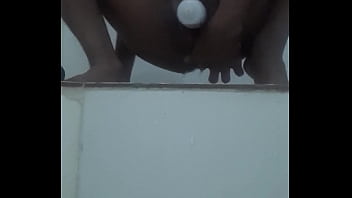Preview 1 of La Nylon - I put my hand in my ass