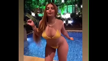Preview 3 of Suckibg Boobs Of Girl - Isabela ramirez dragon ball