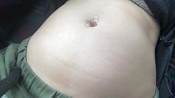 Preview 1 of Rosamubd Kwan - Oiled up bellybutton play &amp_ fingering