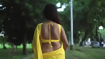 Preview 1 of Elevi Tulcea - Very sexy girl show her sexy body