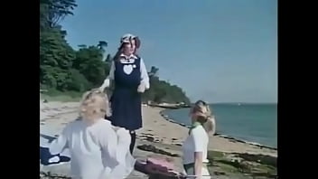 Preview 2 of 10sal Sex Gril - Skinny dipping stolen all clothes from woman and drive away. Robbed naked. ENF