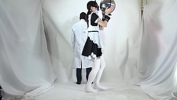 Preview 1 of Moms Teach Sex Vintage Famly - A girl with a metal mask on her head and can&#039_t see anything