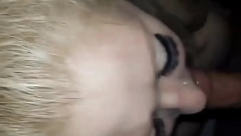 Preview 4 of Fat Woman Get Rammed - Busty Mexican Christmas Blowjob