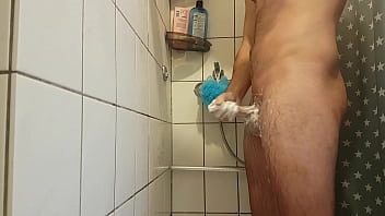 Preview 3 of Videos Sex Xxxl Old Mom - Jerk off with a lot of soap in the shower