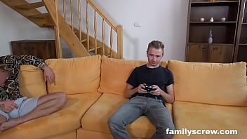 Preview 1 of Pinoy Gay Dad - Masturbandome rico