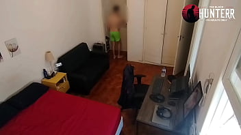 Preview 1 of Curt Asian - Twink dando pro t&eacute_cnico no alojamento da faculdade