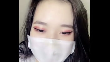 Preview 1 of Xxx Beka - Thu&yacute_ kiều show live