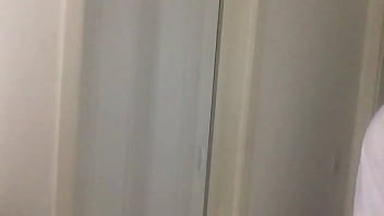 Preview 1 of Asian Barbie Ke Er - Dei para dono de Hostel e paguei a conta (2) - SAMUKA VENTURA