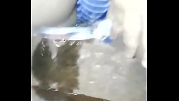 Preview 1 of Sof Nami - Garota faz xixi na calcinha