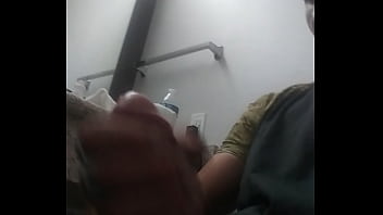 Preview 4 of Indo Seks - Fox&#039_s giant dick lick