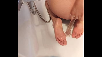 Preview 2 of Casal Jp - Wasserspiele und Dildo Fick