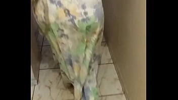 Preview 2 of Trkisch Masturbation - GP n&atilde_o deixou filmar o programa mas gravei escondido indo pro quarto a Raba gigante dela.