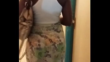 Preview 1 of Trkisch Masturbation - GP n&atilde_o deixou filmar o programa mas gravei escondido indo pro quarto a Raba gigante dela.
