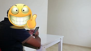 Preview 1 of Summer Giving Brazy Head - Fui tomar banho na casa do vizinho ele me fodeu antes que a mulher dele chegasse video completo no Xvideos Red