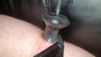 Preview 3 of Mauritian Pirn - Pushing fully inflated buttplug out my ass