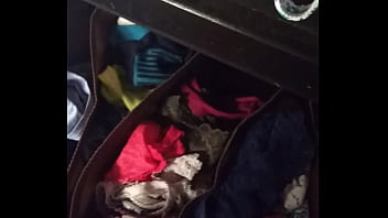 Preview 3 of Bikini Tease Porn - tangas de amiga
