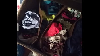 Preview 1 of Bikini Tease Porn - tangas de amiga