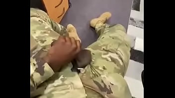 Preview 3 of Maya Trang - Soldado tocandose la verga negra y dura