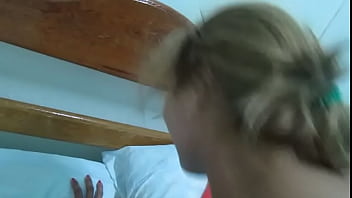 Preview 3 of Mom Butt Job - Pediu pra gozar na cara!