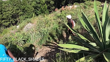 Preview 1 of Naughty Wives Video Club - chica golosa se come dos penes juntos en la selva casi nos descubren las personas que visitaban el sitio