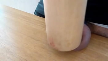 Preview 2 of Anld06 Anal - Weiche Eier Ballbusting mit Holz