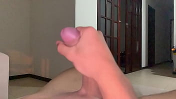 Preview 2 of German Girl Loves Anal - Pirocudo batendo uma punheta bem gostosa