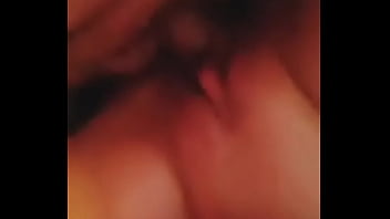 Preview 4 of Durban Indian Girls Porn - Partiendo a mi prima ??
