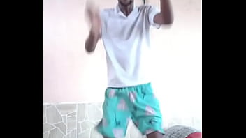 Preview 3 of Funy Mother Group - Estou de volta