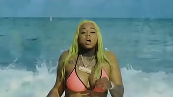 Preview 2 of Gand Fuck - Let me ride on it