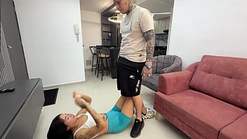 Preview 2 of Navkar Xxx Video - Mi timida hermanastra quiere ser gimnasta y le ayudo d&aacute_ndole la mejor follada de su vida.