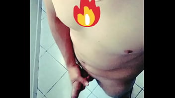 Preview 1 of Big Tits Indianstits - Me masturbo para mi vecina